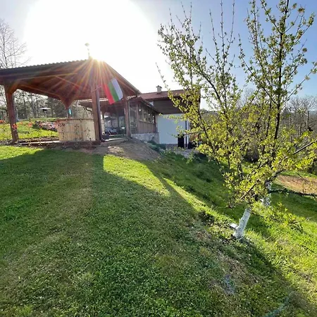 белият камък - *