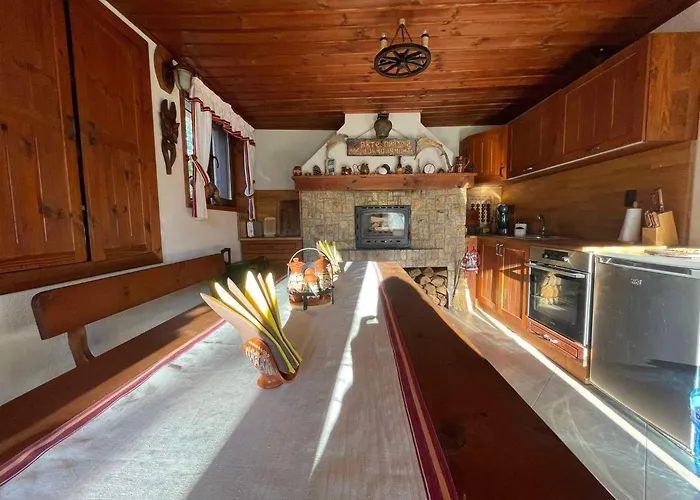 Villa белият камък - *